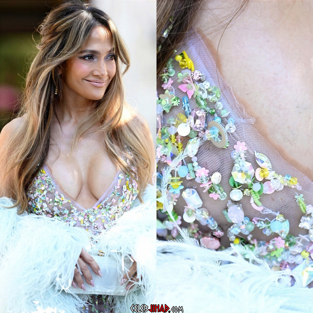 Jennifer Lopez nipple slip