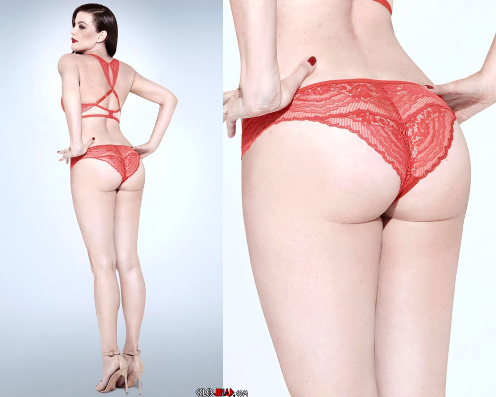 Liv Tyler ass