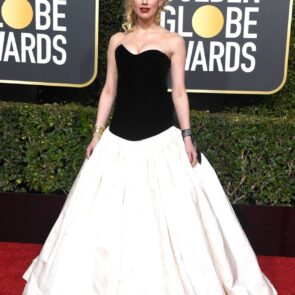 Amber Heard - Golden Globes 2019 red carpet