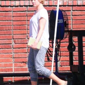 Amy Adams - "Backseat" Set in Whittier, Alaska 10/23/2017, photo 2