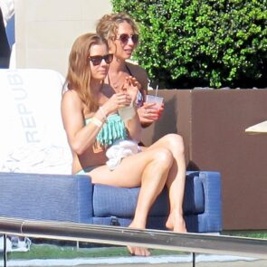 Amy Adams - Bikini Candids - MGM Grand Resort and Casino in Vegas March 2014, photo 3