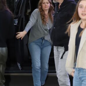 Amy Adams at the Lakers Game in Los Angeles 03/24/2023, photo 2