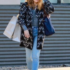 Amy Adams Shopping in Beverly Hills 11/30/2018