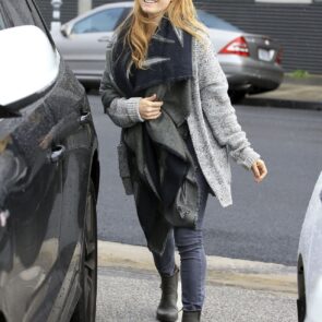 Amy Adams Shopping in Beverly Hills 12/21/ 2016