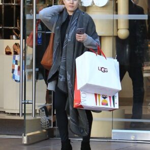 Amy Adams - Does some Christmas Shopping in LA 12/19/ 2016