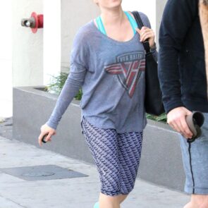 Amy Adams in Leggings - Out in Beverly Hills, December 2015
