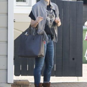 Amy Adams - Pictures - Out in Sherman Oaks, January 2015