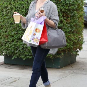 Amy Adams - Street Style - Shopping in West Hollywood - October 2014