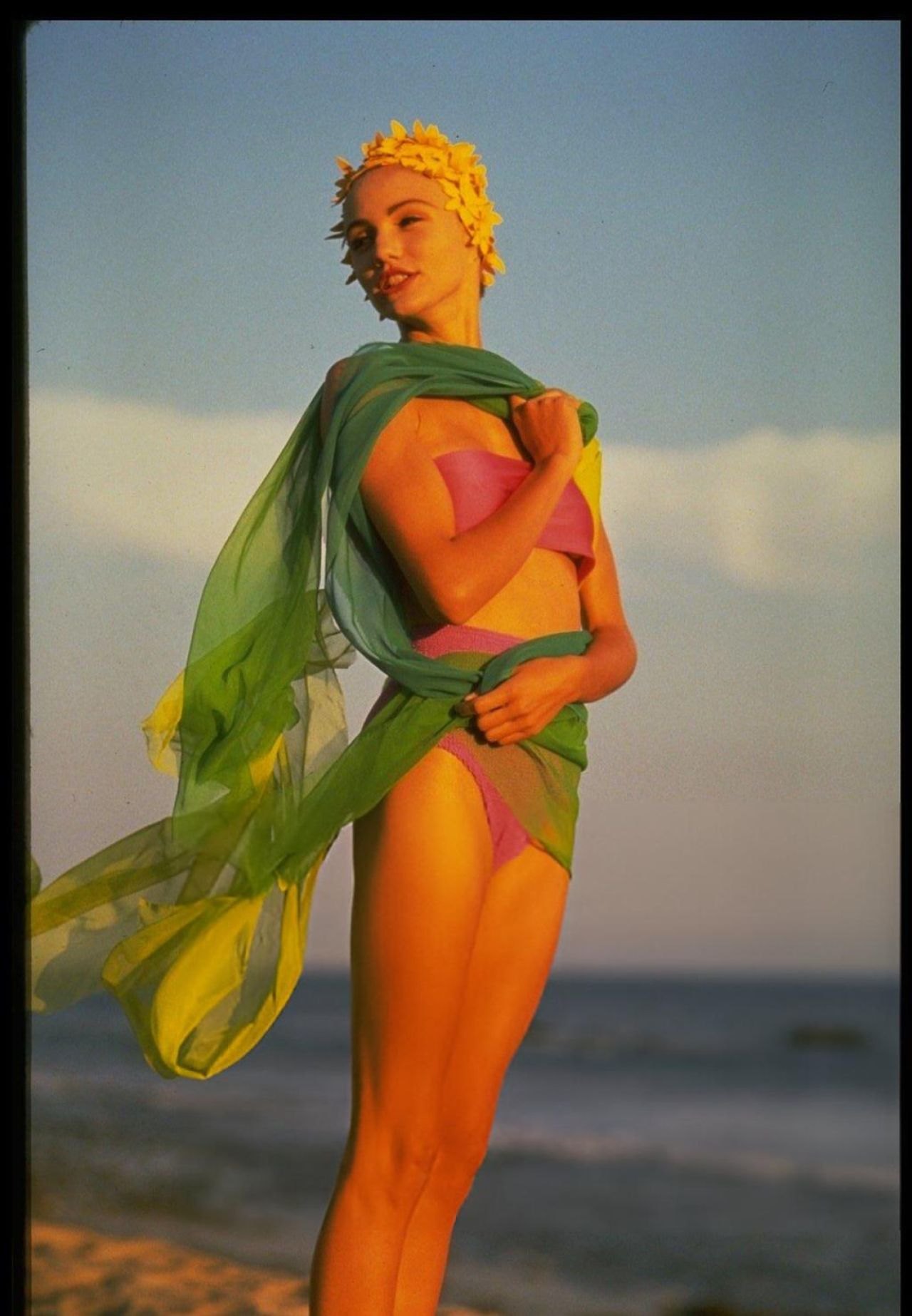 Cameron Diaz in an iconic 1996 photoshoot, photo 2
