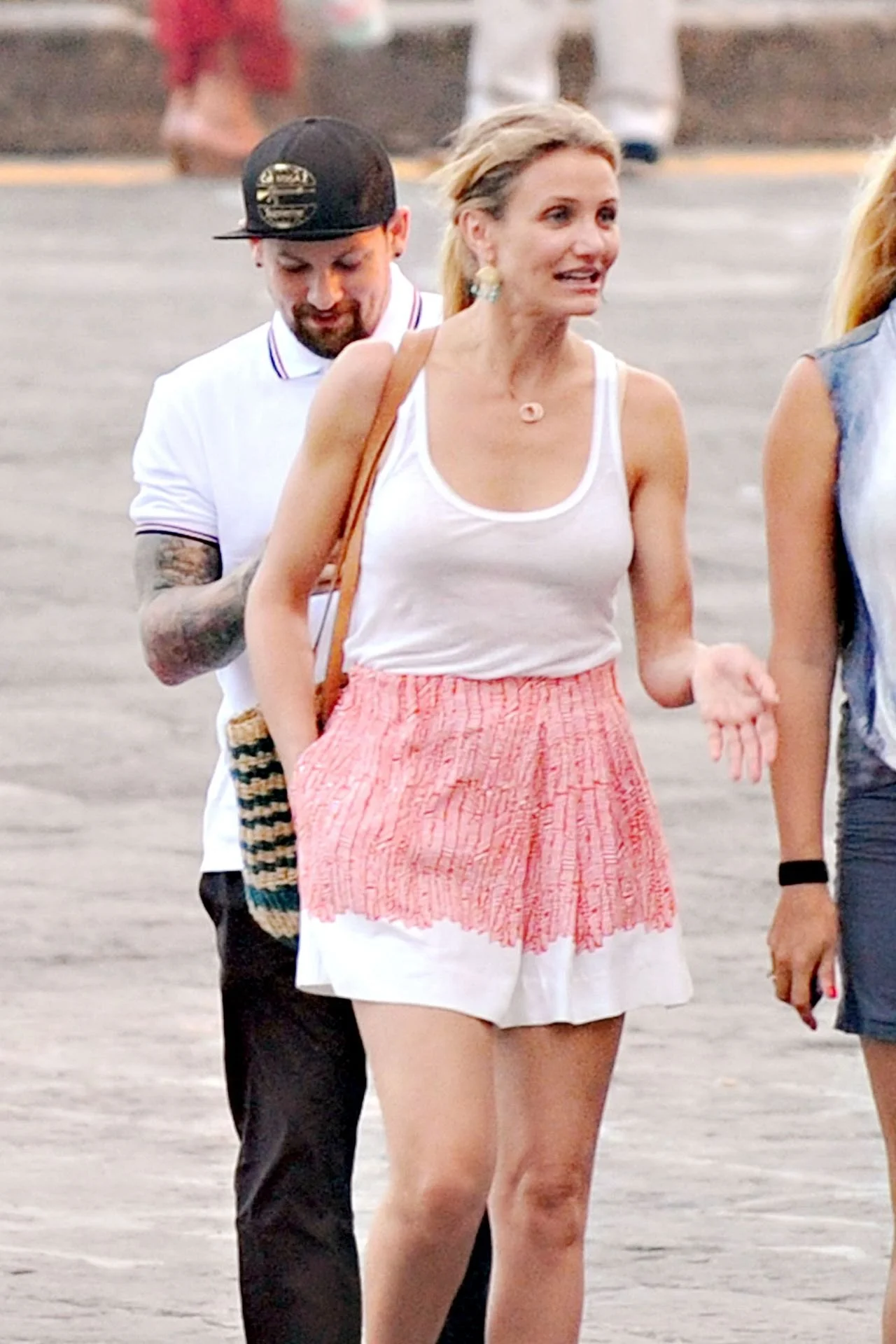 Cameron Diaz on a boat in Italy, July 2014, photo 3