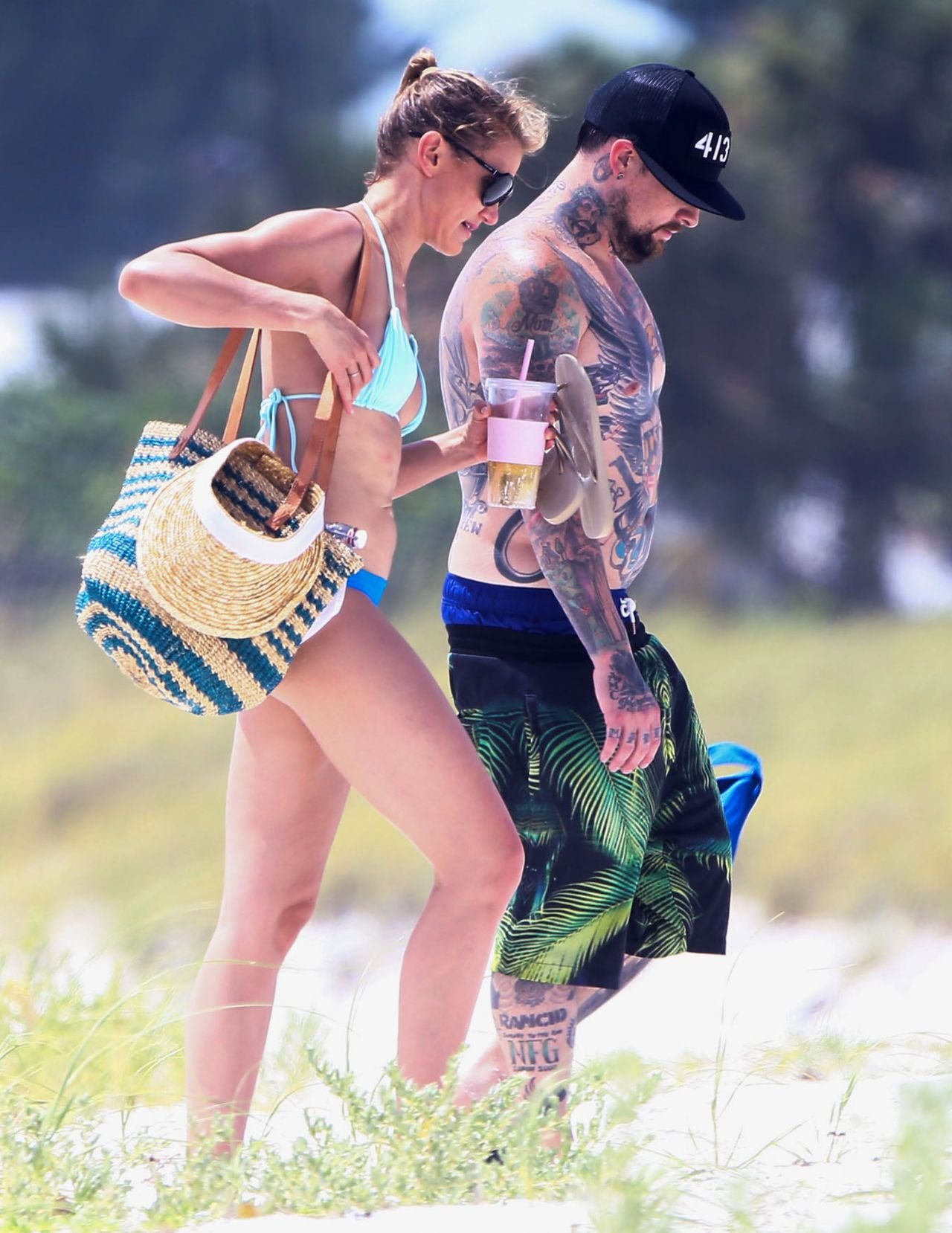 Cameron Diaz in a bikini on the beach in Florida, July 2014, photo 3