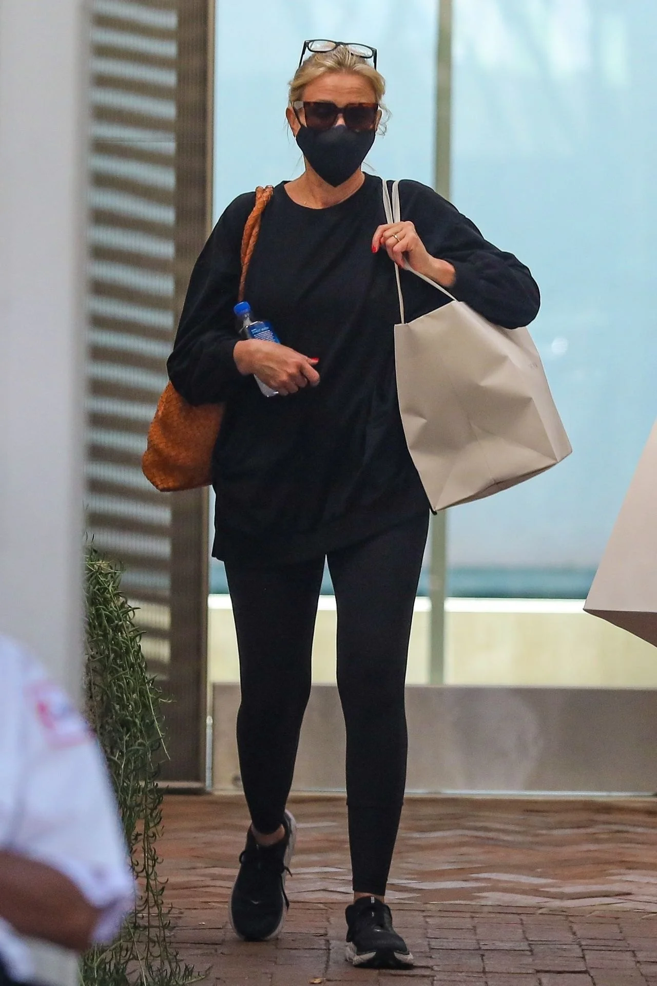 Cameron Diaz shopping at Melanie Grant on Melrose Place, September 2021, photo 4