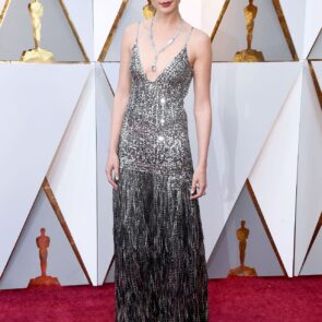 Gal Gadot – Oscars 2018 Red Carpet