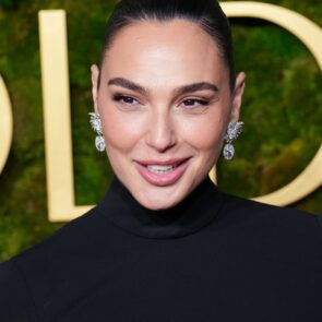 Gal Gadot Stuns in Custom Armani Privé at 2025 Golden Globes