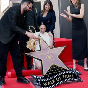 Gal Gadot’s Hollywood Star Ceremony: Style, Drama, and Timeless Elegance