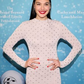 Gal Gadot at Women’s Guild Cedars-Sinai Fall Snow Ball Gala 2025 in Beverly Hills