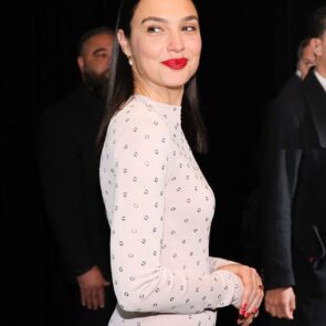 Gal Gadot at Women’s Guild Cedars-Sinai Fall Snow Ball Gala 2025 in Beverly Hills