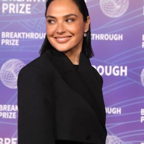 Gal Gadot Attends 12th Breakthrough Prize Ceremony Santa Monica 2026
