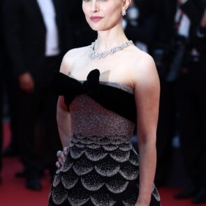 Natalie Portman at Cannes Eddington Premiere in Dior and Tiffany & Co.