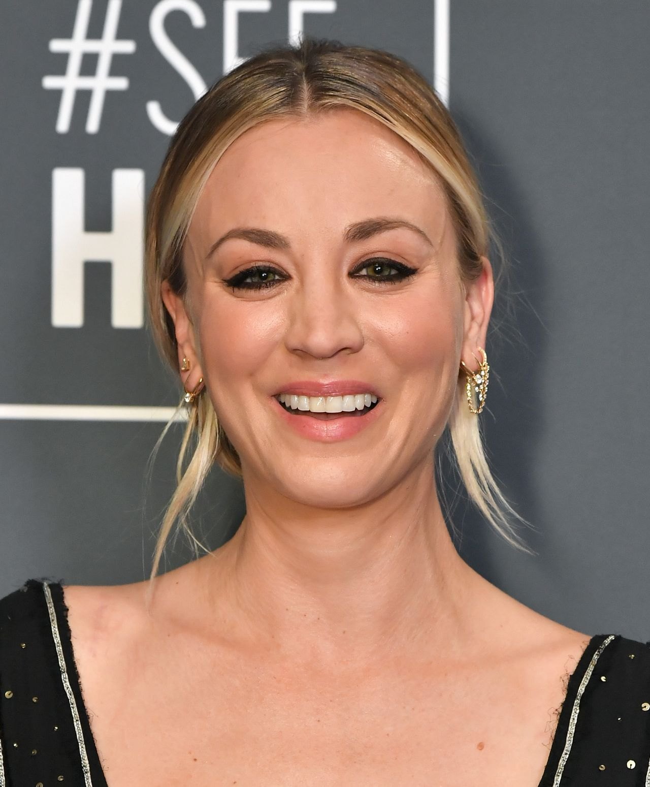 Kaley Cuoco Out and about, 2019 Critics’ Choice Awards, photo 3