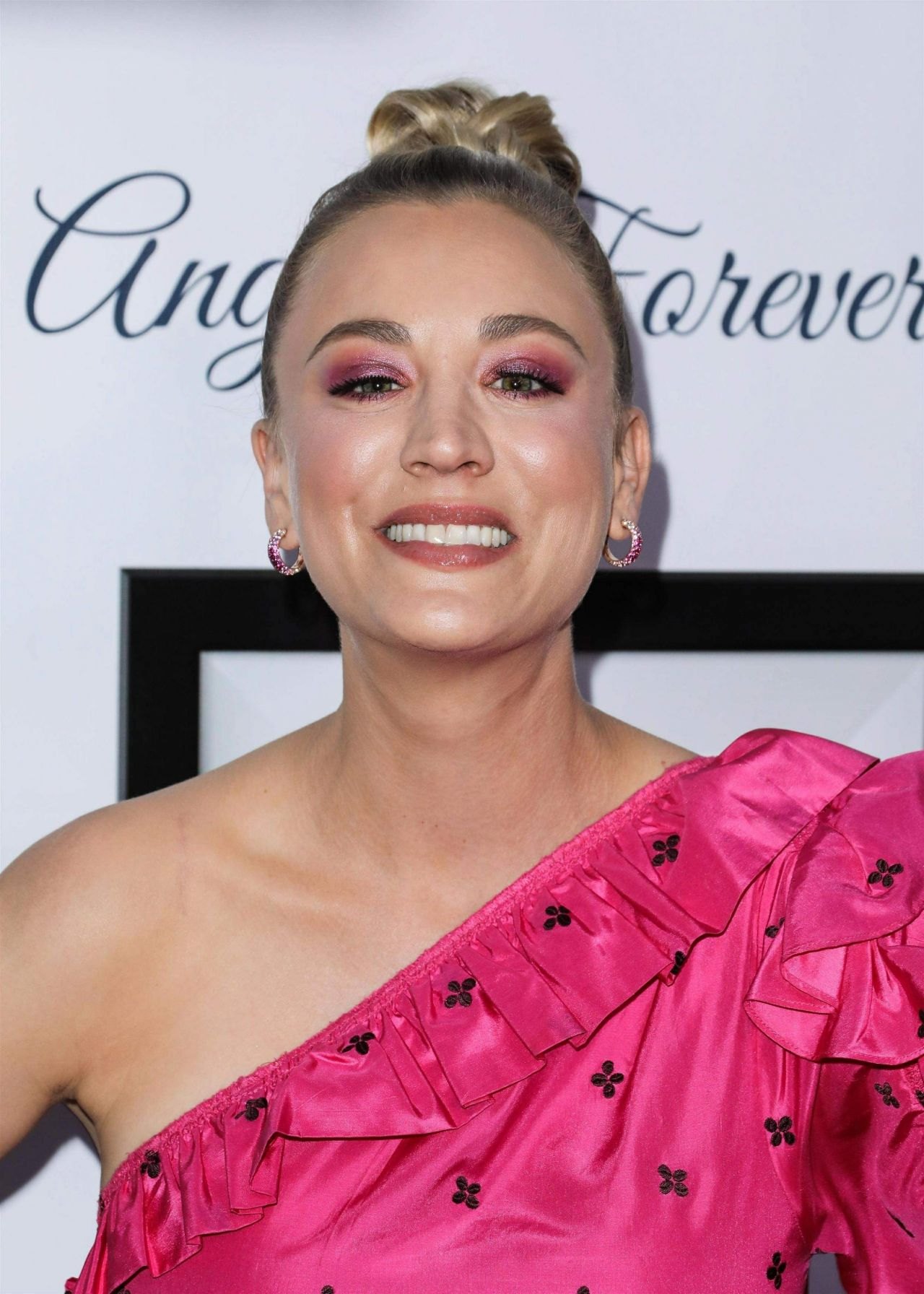 Kaley Cuoco Out and about, 2018 Stand Up For Pits Event in LA, photo 2