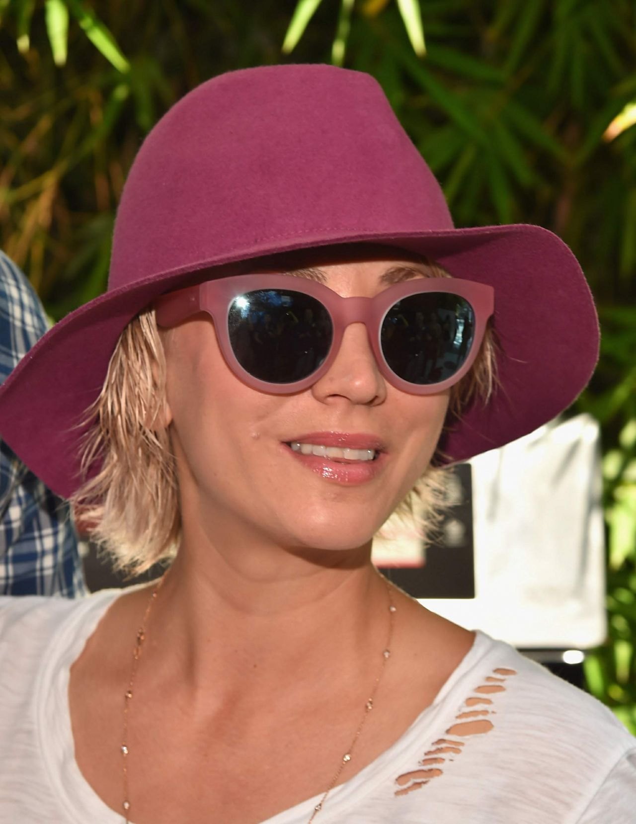 Kaley Cuoco - LG Electronics Host 'Fam To Table' Series