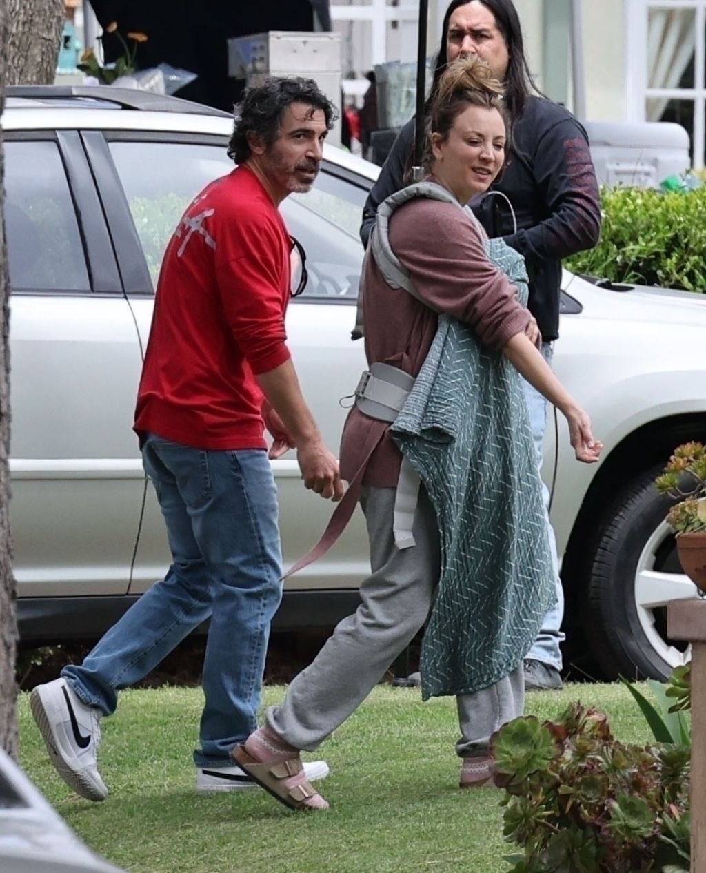 Kaley Cuoco at "Based on a True Story" Season 2 Set in Los Angeles 05-11-2024