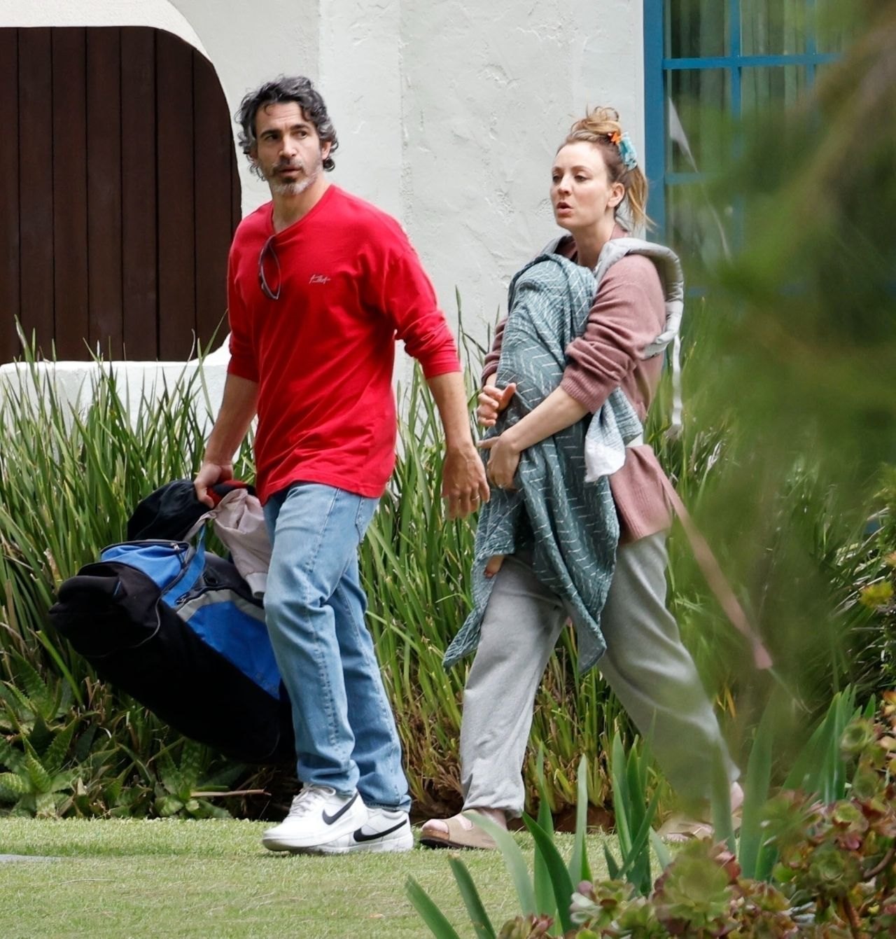 Kaley Cuoco at "Based on a True Story" Season 2 Set in Los Angeles 05-11-2024, photo 2