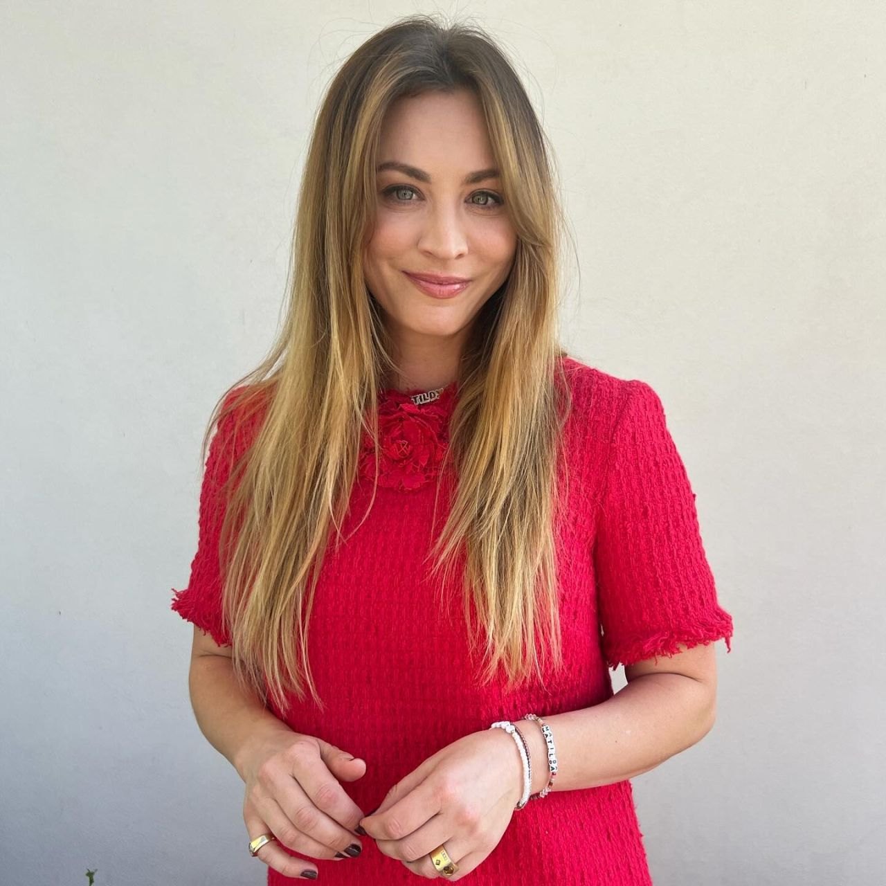 Kaley Cuoco Out and about, 12/13/2023