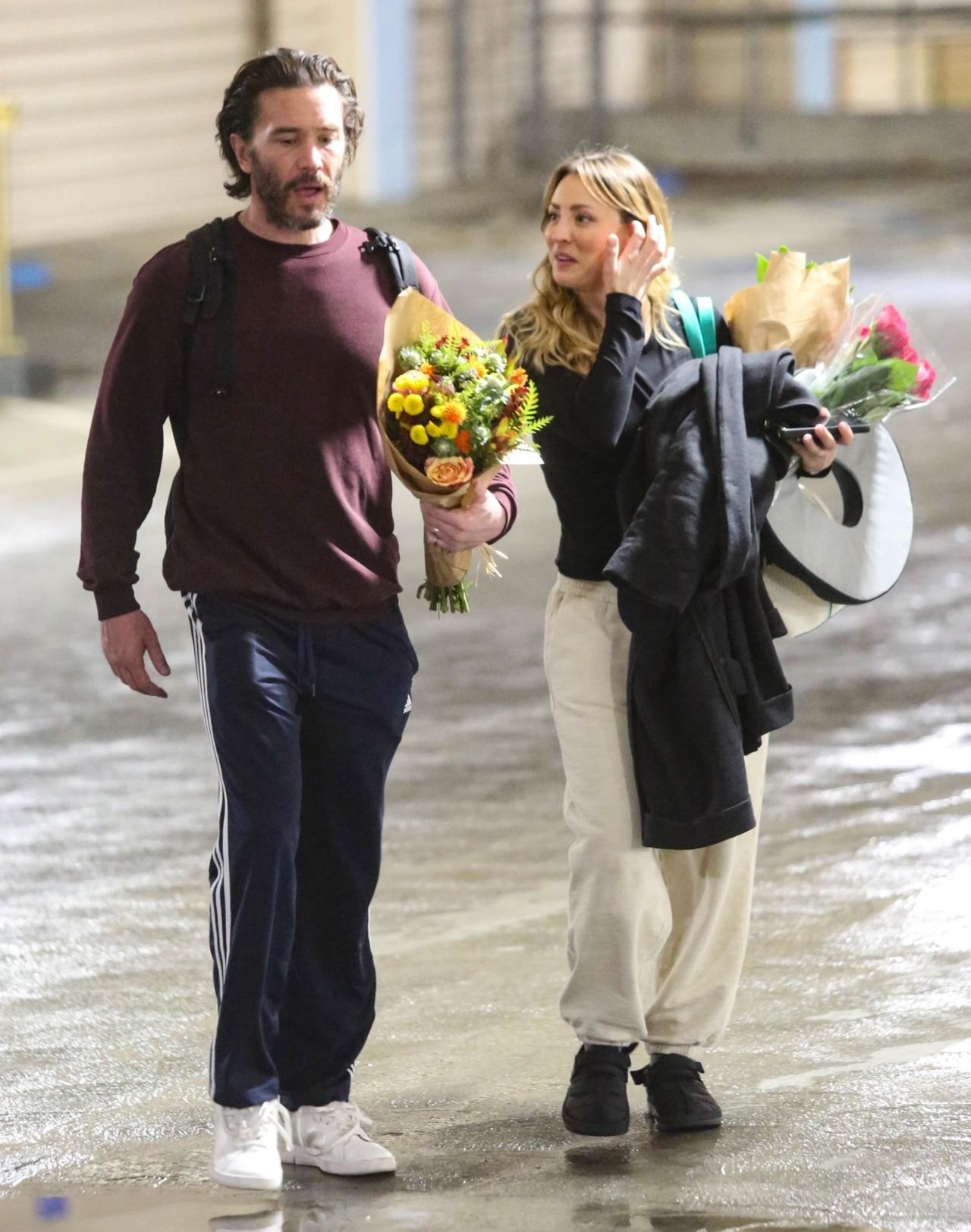 Kaley Cuoco and Tom Pelphre Stopping by Gelson's in Los Angeles 11/15/2023