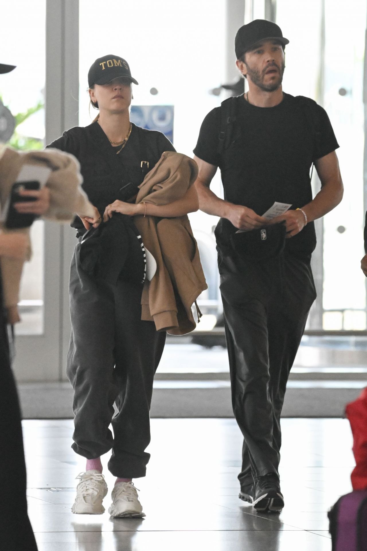 Kaley Cuoco at JFK Airport in New York 06/11/2022