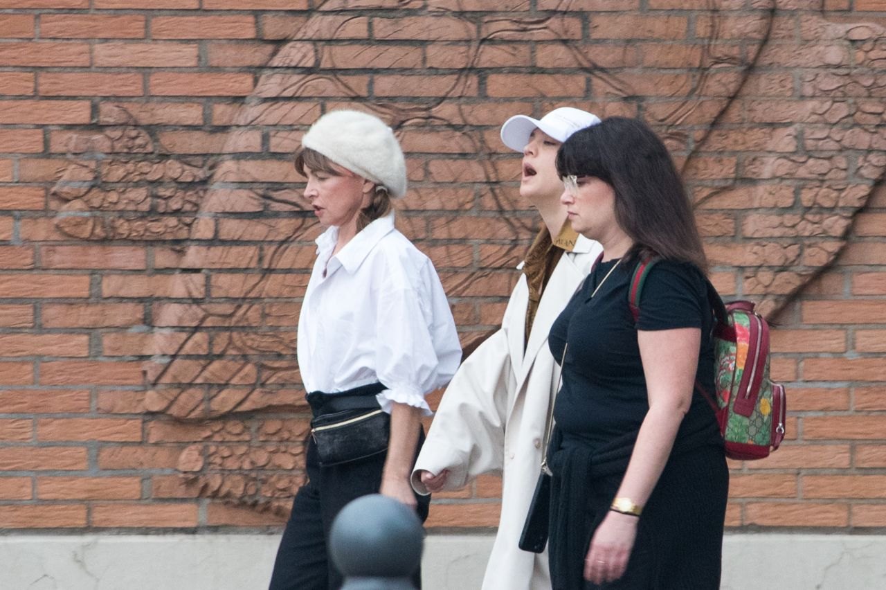 Kaley Cuoco - Charlottenburg in Berlin 09/12/2021, photo 2