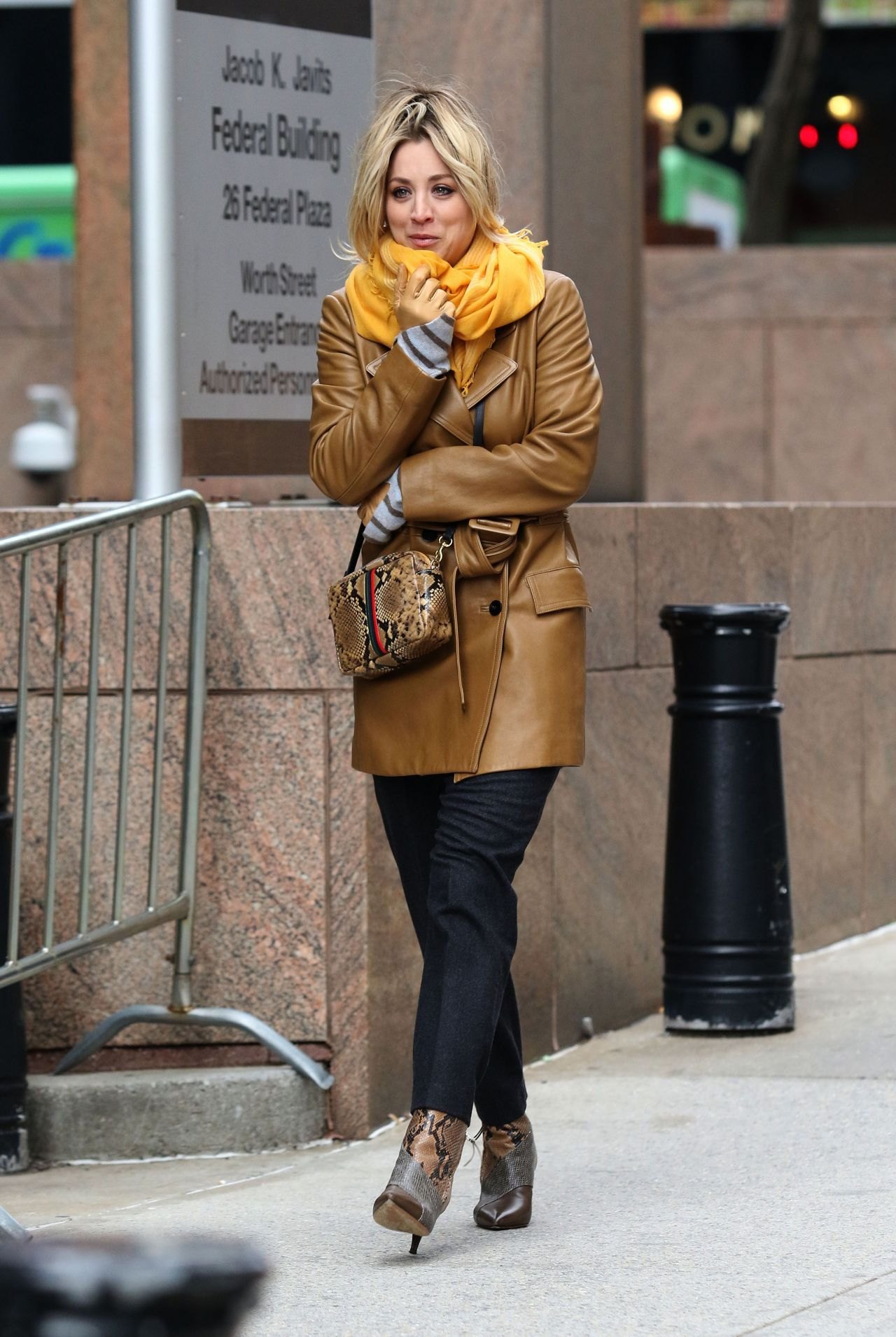 Kaley Cuoco - "The Flight Attendant" Set in New York City 12/18/2019