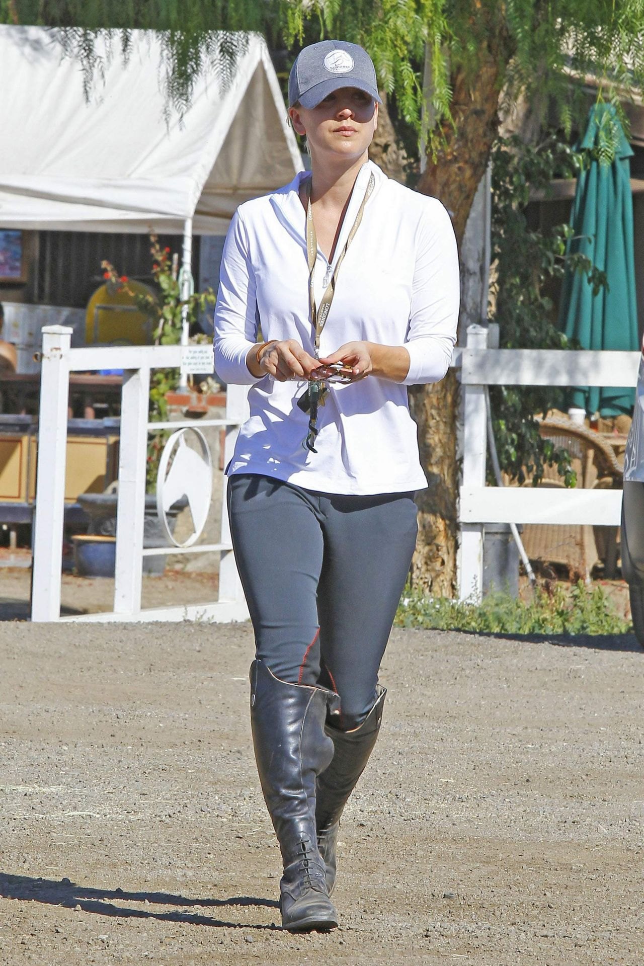 Kaley Cuoco - Flintridge Riding Club in Los Angeles, October 2015