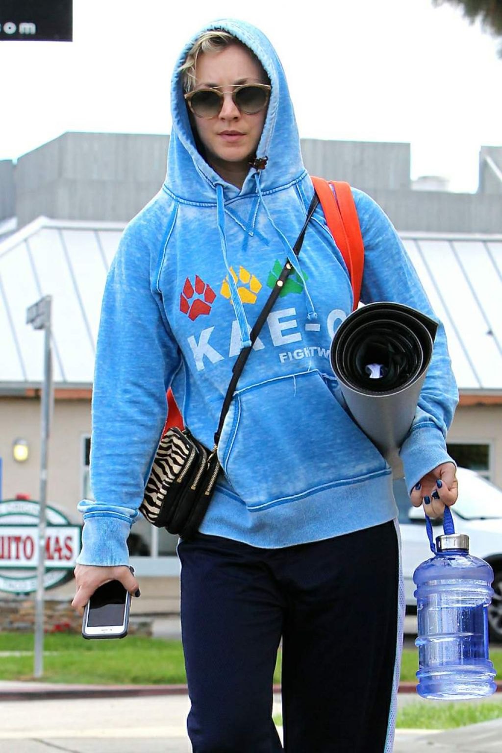 Kaley Cuoco Leaving Yoga Class in Los Angeles, November 2014