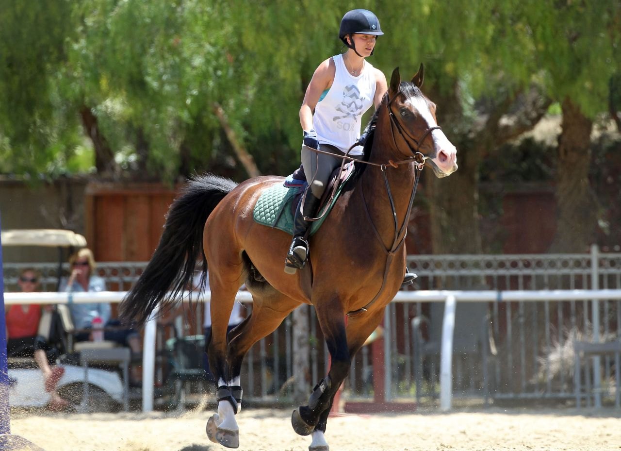 Kaley Cuoco - Riding Her Horse - Los Angeles, May 2014