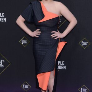Kat Dennings at the 2019 People's Choice Awards, photo 11