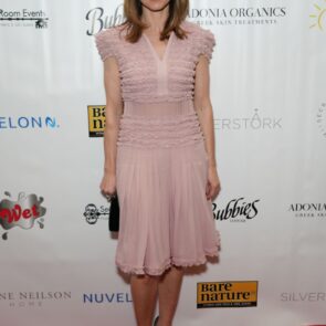 Linda Cardellini, photo 21